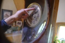 Czas zimowy dobiegaugo końca, zacznie się czas letni. Zmiana Czasu Z Zimowego Na Letni W Ktory Weekend Marca Przestawiamy Zegarki Z Czasu Zimowego Na Letni 19 03 2021 Strefa Biznesu