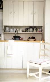 like tongue and groove wooden boards