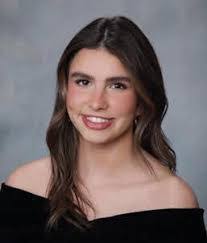 Casey Winchell's Instagram, Twitter & Facebook