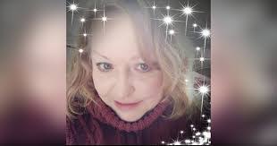 Ann Sanderlin's Instagram, Twitter & Facebook