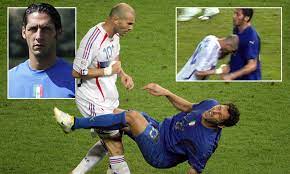 Search, discover and share your favorite materazzi zidane gifs. Marco Materazzi Criticises Italians Who Turned Against Him After Infamous Zinedine Zidane Incident Daily Mail Online