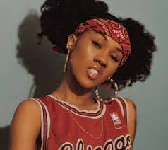 Follow Me Queenin 07 X Hiphopstyle Bandana Hip Hop Style Hip Hop Fashion 90s Hip Hop Fashion Hip Hop Girl