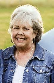 Roberta Turner's Instagram, Twitter & Facebook