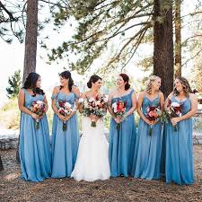 Descubre la nueva colección de bodas que asos ha creado para ese día tan especial. Vestidos De Damas De Honor De Moda Primavera Verano 2019