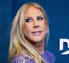 RHOC🍊 FANS VOTE & COMMENT