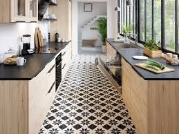 10 Motifs Pour Dynamiser Son Interieur Cuisine Blanche Et Bois Cuisine Carreaux De Ciment Petit Stockage De Cuisine