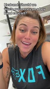 Monique Rountree's Instagram, Twitter & Facebook