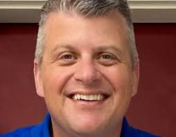 Brett Carlson, longtime fixture in Minnesota prep sports and devout  Christian, dies at 45