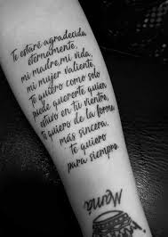 El cuerpo del migrante ecuatoriano freddy alberto loja illescas, de 22 años, quien murió en la frontera entre méxico y estados unidos, fue identificado por sus familiares este miércoles 16 de junio gracias a un tatuaje en el que honraba a sus padres. 19 Ideas De Tatuajes Dedicados A Mama Tatuajes Tatuajes Dedicados A Mama Tatuajes Escritos