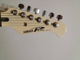 There has been some speculation that the range was short lived due to complaints from fender although considering the st looked very like the sr it replaced that seems unlikely, however as can be seen below the headstocks are very like fenders and it was the headstock. Yamaha Rtl 102 éœ²å¤©æ‹è³£