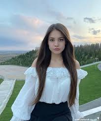 تعارف بالفيديو تشات على مسلمات روسيات بالاضافة الى فتايات من ديانات أخري Fashion Women S Top Women