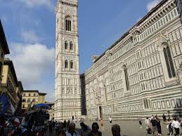 De geniale stad is verkrijgbaar bij de boekhandel. Kopje Onder In Florence Na Overdosis Kunst Uit Renaissance Unesco Queesties Nl