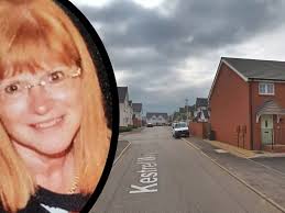 Heartfelt tributes to Dawlish mum after sudden death