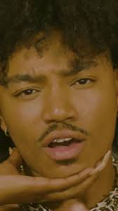 "𝑰 𝒃𝒆𝒆𝒏, 𝒑𝒖𝒕𝒕𝒊𝒏𝒈 𝒅𝒐𝒘𝒏 𝒎𝒚 𝑽𝑰𝑪𝑬𝑺..." @JOSH LEVI’s  music video for "VICES" is out now 💫🔥 #joshlevi