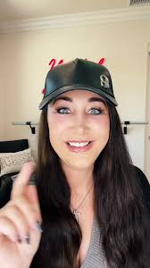 If you love brownie batter then this protein is for you!! Code Rhonda = 10%  off site wide Clean Simple Eats Link in comments #fitnessmotivation  #fitnesstips #weightlosstips #musclebuilding