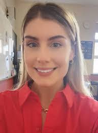 Naomi Mccormick's Instagram, Twitter & Facebook