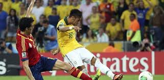 Mientras que españa, con iniesta y xavi en la volante, tratará de redefinir lo que es el 'jogo bonito' en. Copa Confederaciones Brasil Humilla A Una Desconocida Espana En Su Final