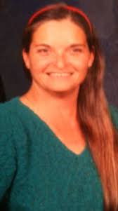 Loretta Lynn's son, Ernie, and his daughter, Tayla Lynn, perform a cute  duet to Loretta and Ernest Tubb's classic duet "Sweet Thang," which they  released in 1967. We think Loretta and Ernest