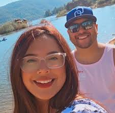 That door click when opening and closing. I can't find the thread. Did  anyone find a solution to this tissue?