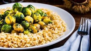 Unser Heutiger Tipp Rosenkohl Mit Maronen An Vollkornreis Gesundheit Ernahrung Rezept Vegan Rosenkohl Maronen Rosenkohl Vollkornreis Rezepte
