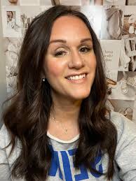 Sage never looked this fierce 💫 #makeup #makeuplook #hazeleyes #hairstyle  #sagegreen #summer #wedding #hairlook #montrealhair #montrealmakeupartist  #montrealhairstylist #montrealhairsalon #canada #montreal #laval #quebec  #toronto #usa #lebanon