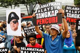 Lim teck ghee speaks during 'perdana forum: World Report 2020 Malaysia Human Rights Watch