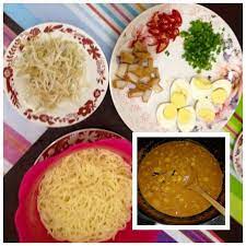 Cara masak mie instan versi saya terkadang sama seperti penyajian mie instan pada umumnya. Resepi Mee Kari Gerenti Memikat Hati Sesiapa Sahaja Saji My
