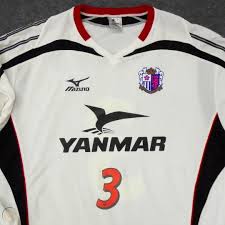 #cerezo osaka #yokohama f marinos #天皇杯 #天皇杯決勝 #セレッソ大阪 #横浜fマリノス #埼玉ス seiner profikarriere begann minamino bei cerezo osaka. Japan J League Cerezo Osaka Match Worn Shirt Jersey Game Worn Long Sleeve 3 1777996766