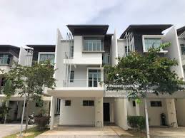 There are 4 types of residences available in symphony hills. Symphony Hills Cyberjaya Intermediate 3 Sty Terrace Link House 4 1 Bedrooms For Sale Iproperty Com My