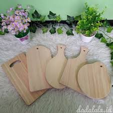 Seni ukiran kayu melayu punya motif tersendiri. Talenan Kayu Pinus Ukuran 14x27 Cm Ukuran Kecil Bahan Kuat Dan Tidak Mudah Patah Shopee Indonesia