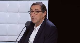 Dans un tweet posté à 4h33, il a écrit : Laurent Neumann Neumann Lechypre Rmc Story Nous Mettons Tous Les Sujets Qui Fachent Sur La Table Toutelatele