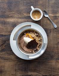 Ganache Chocolat Glace Cacahuete Pour 4 Personnes Recettes Elle A Table Recette Ganache Glace Chocolat Alimentation