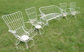 Vintage Homecrest Metal Wire Glider And Swivel Rocking Chairs 1960 S Also Has The Original Cushions Too Outdoor Chairs Porch Glider Chair