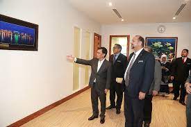 The sabah state government is an authority governing sabah, one of 13 states of malaysia, based in kota kinabalu, the state capital. Kunjungan Hormat Yb Menteri Kepada Yab Ketua Menteri Sabah Di Pejabat Ketua Menteri Kota Kinabalu Sabah Pada 20 Julai 2018