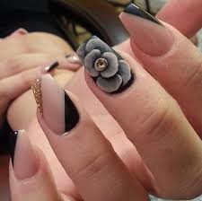 Las uñas flores 3d son un estilo. Como Hacer Flores 3d Para Unas Unas Decoradas