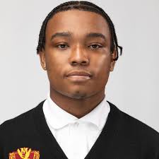 McDonogh 35 Senior High School “Grow Your Own” Teacher Prep Program. These  scholars inspire to be future teachers here at McDonogh 35!🍎🪴