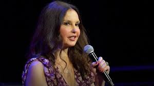 April 19, 1968) is an american actress and political activist. Ashley Judd Vows That She Will Walk Again After Breaking Leg In Catastrophic Accident In Congo Rainforest