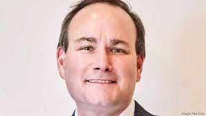 James Wyche's Instagram, Twitter & Facebook