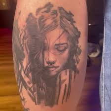 I will be away from the shop during the day till 5pm today tomorrow and  Friday. But I'm happy to do any tattoos after 5pm