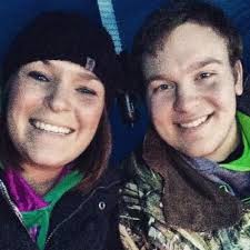 Tara Grace (@GraceTara)