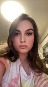 Alana Allison's Instagram, Twitter & Facebook