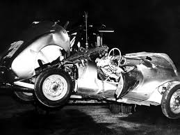 The porsche brought a darkness to dean's life from the moment james dean got it. Details Of James Dean S Death In A Car Accident