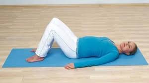 Der ansatz moderner schwangerschaftsgymnastik liegt darin, frau und sportliche aktivitäten, schwangerschaftsgymnastik und individuelle übungen sollten erst nach rücksprache mit dem. Schwangerschaftsgymnastik Pilates Ubungen Fur Schwangere Eltern De