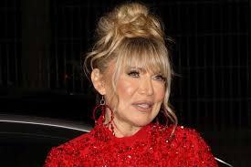 Page 16-Sandra Petković || Hello Magazin!