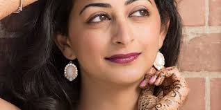 It's also about selecting the best pose! Pre Wedding Session In San Francisco Pre Wedding Photoshoot In Sf