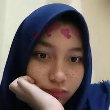 Bekerja dan berusaha sedikit demi sedikit, maka dari waktu ke waktu pasti berhasil juga. Jelaskan Maksud Peribahasa Sehari Selembar Benang Lama Lama Menjadi Sehelai Kain Brainly Co Id
