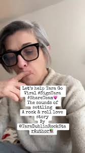 Tara Seward's Instagram, Twitter & Facebook