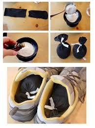 15 Facons Geniales De Reutiliser Vos Vieux Collants Reutiliser Trucs Et Astuces Maison Et Desodoriser Les Chaussures