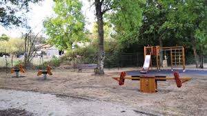 J'accepte de recevoir des infos, des jeux et des offres privilèges du site. L Aire De Jeux Et Le Tennis Epiais Rhus