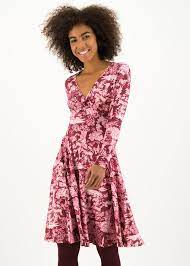 Lynn was one of the old grubby prospector sidekicks who supplied the comic relief in a number of republic westerns through the forties and early fifties. Blutsgeschwister Kleid Autumn Saloon Robe Toile De Romantic Blutsgeschwister